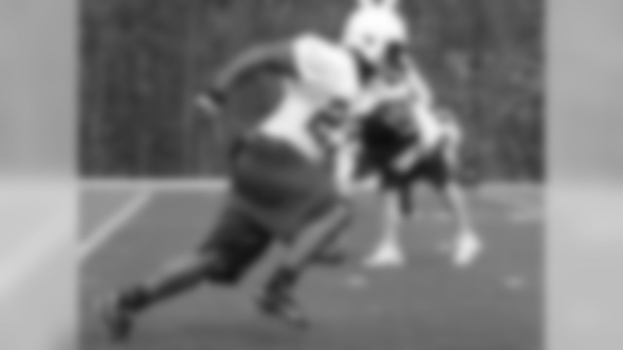 RB Shonn Greene Photos