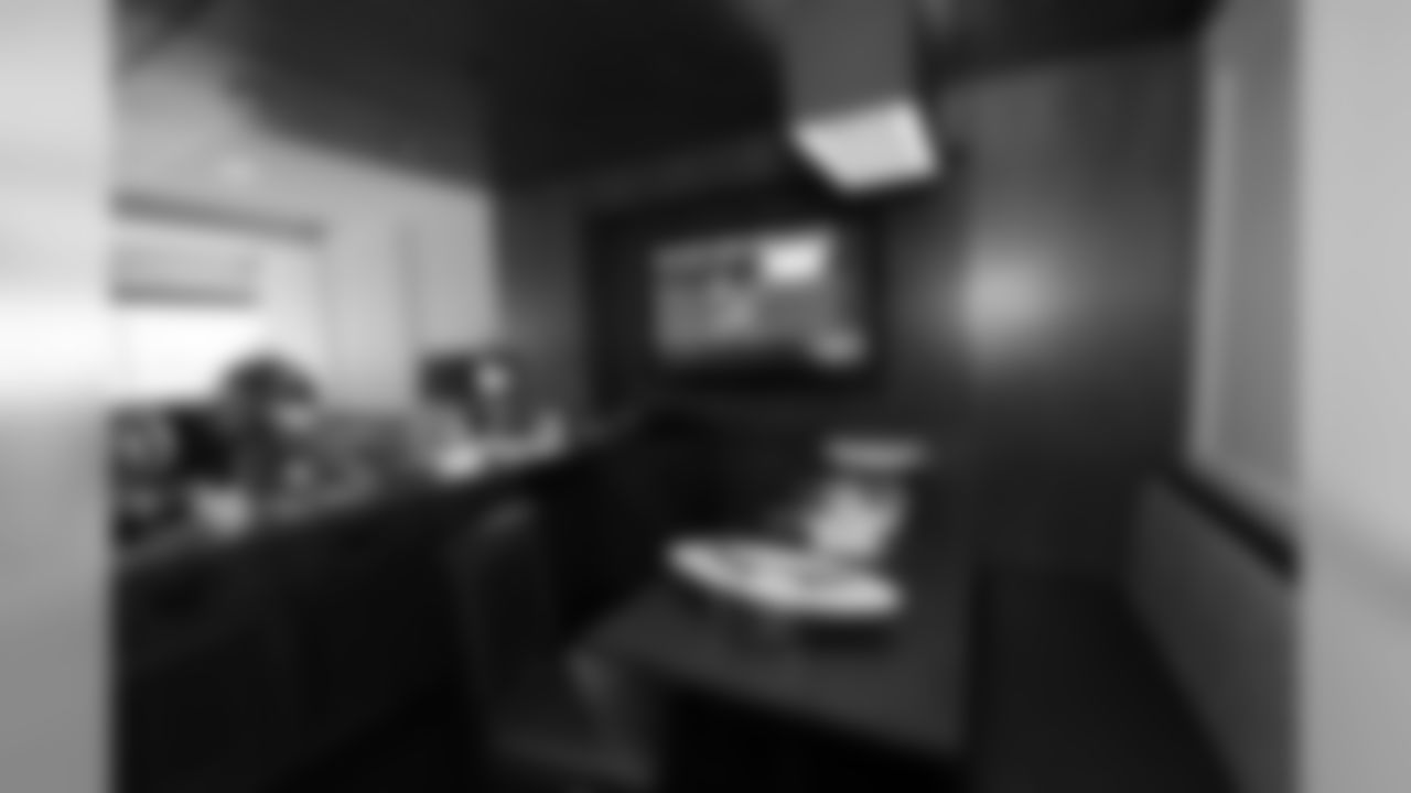 Kitchen and Dining Area in the Hertz Suites