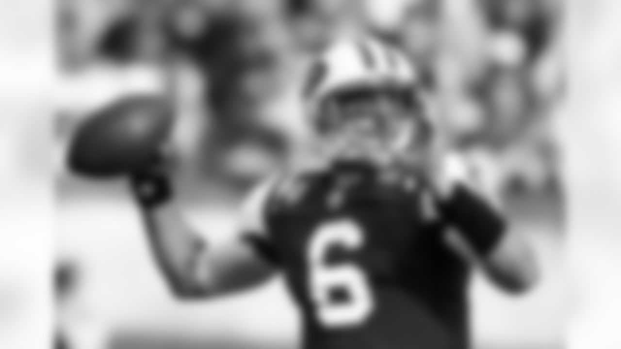Mark Sanchez Photos