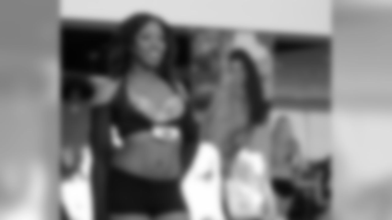 2011 Flight Crew Semi Final Auditions