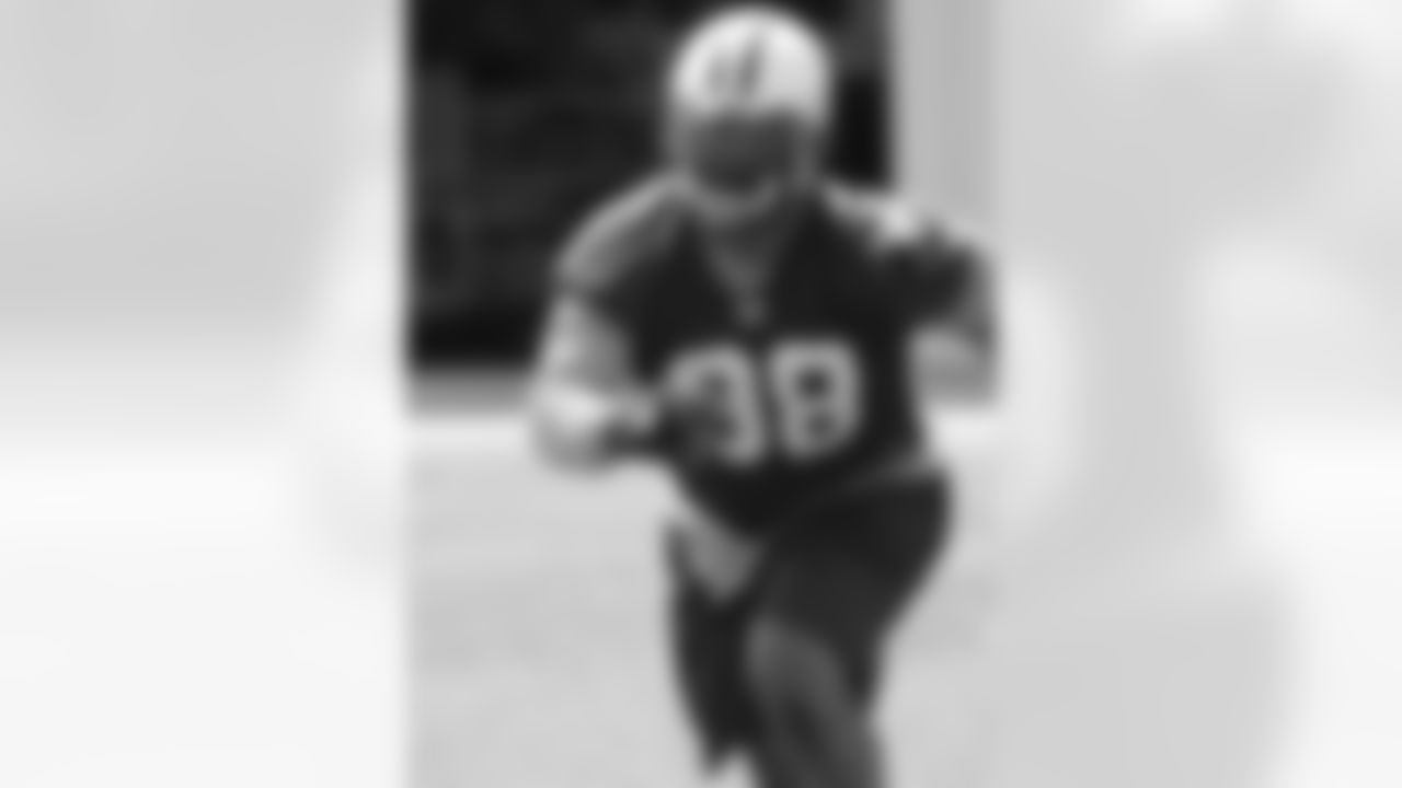 2010 Minicamp Photos - 6-15-10 AM Practice