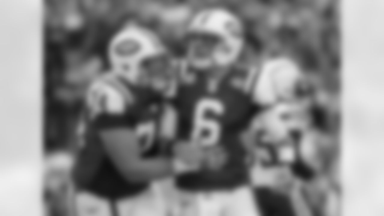 2011 Regular Season Week 7 Jets vs. Chargers Game Photos