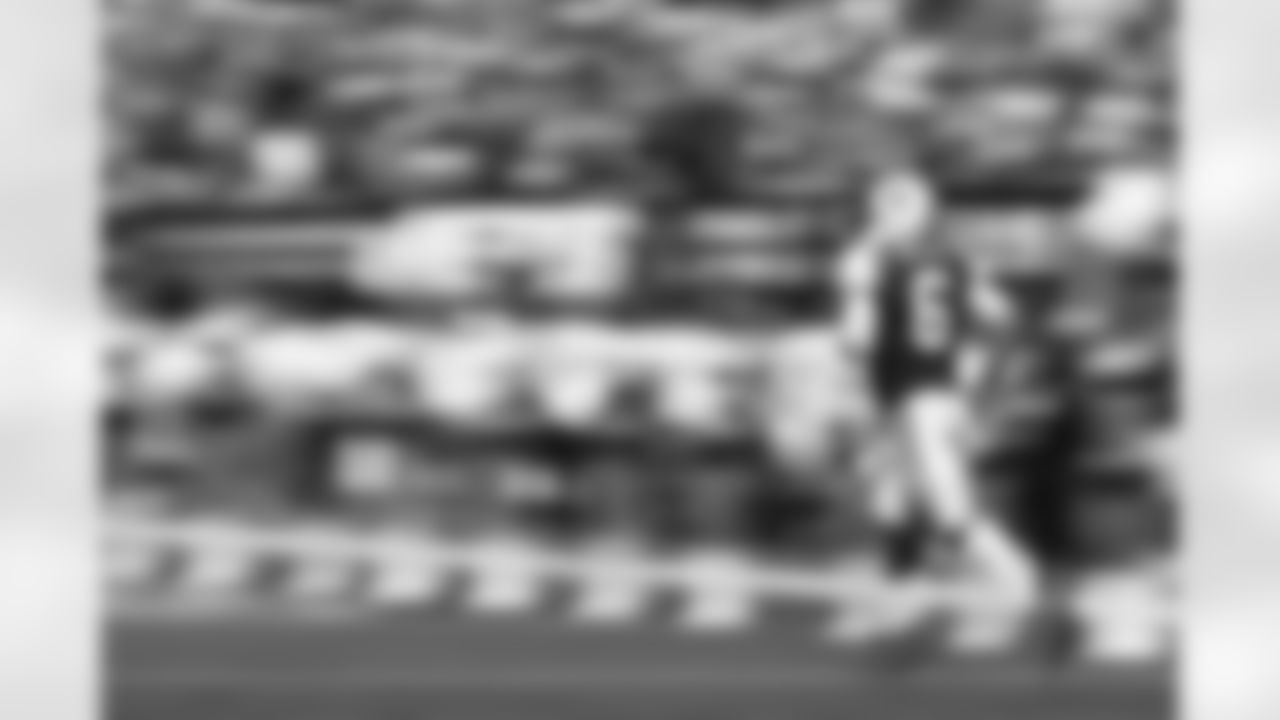 Mark Sanchez Photos