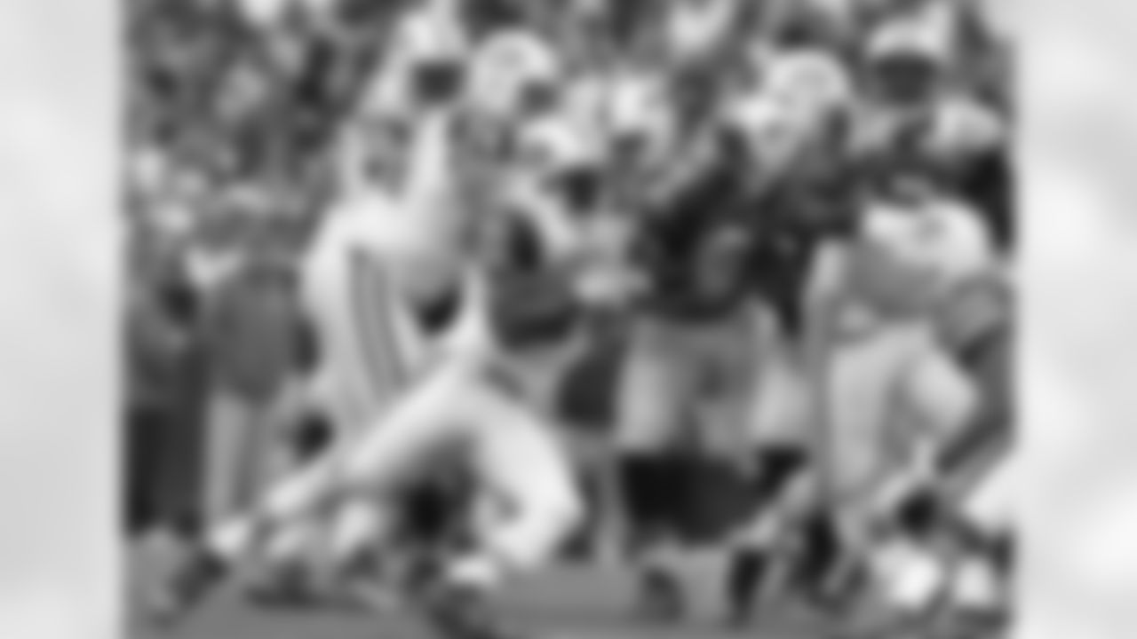 2010 Week 4 Jets at Bills Game Photos