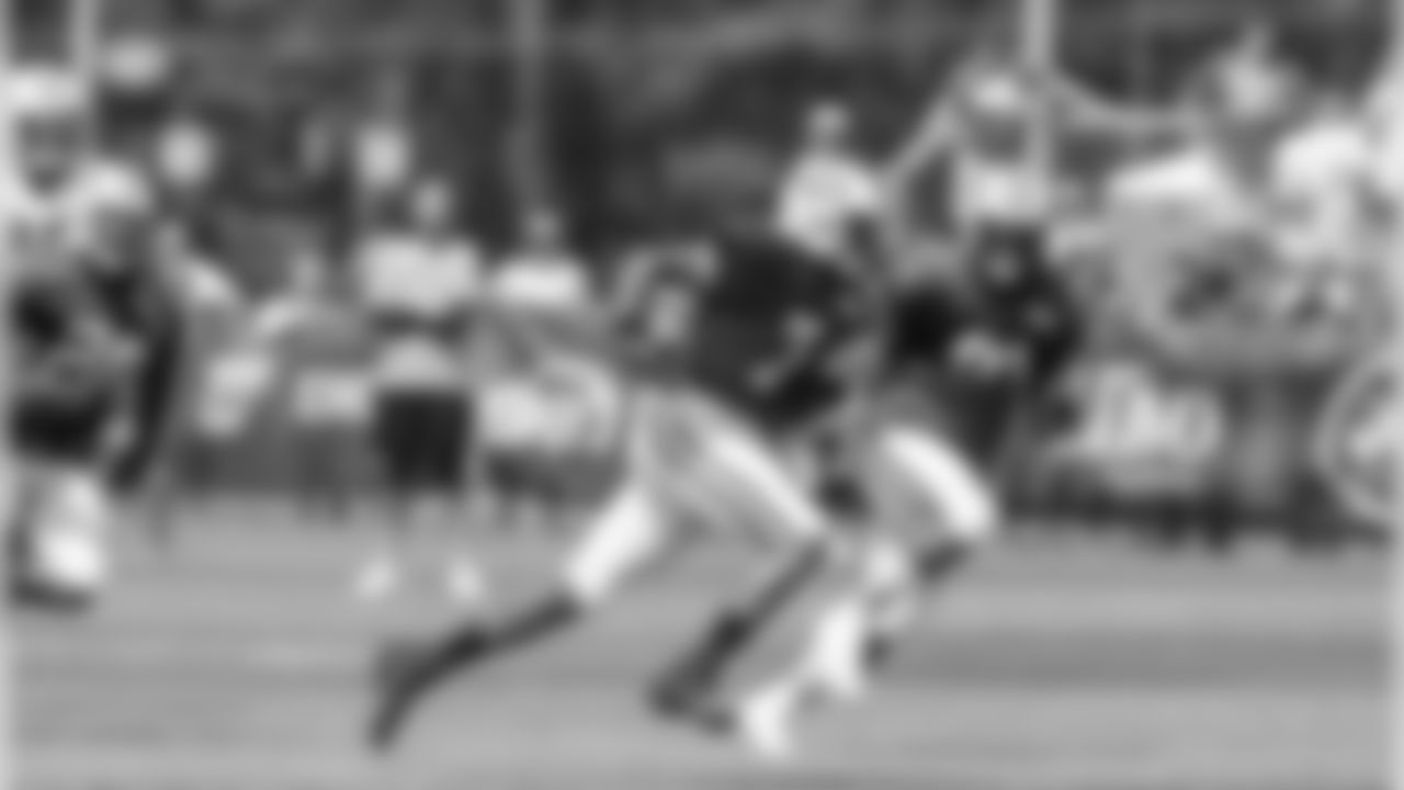 QB Geno looked confident at the line of scrimmage during the first week of training camp, and that has carried over into his performance after the snap. He's shown coaches, teammates and fans a little bit of everything as he's thrown the ball effectively from the pocket while also using his legs to extend plays.