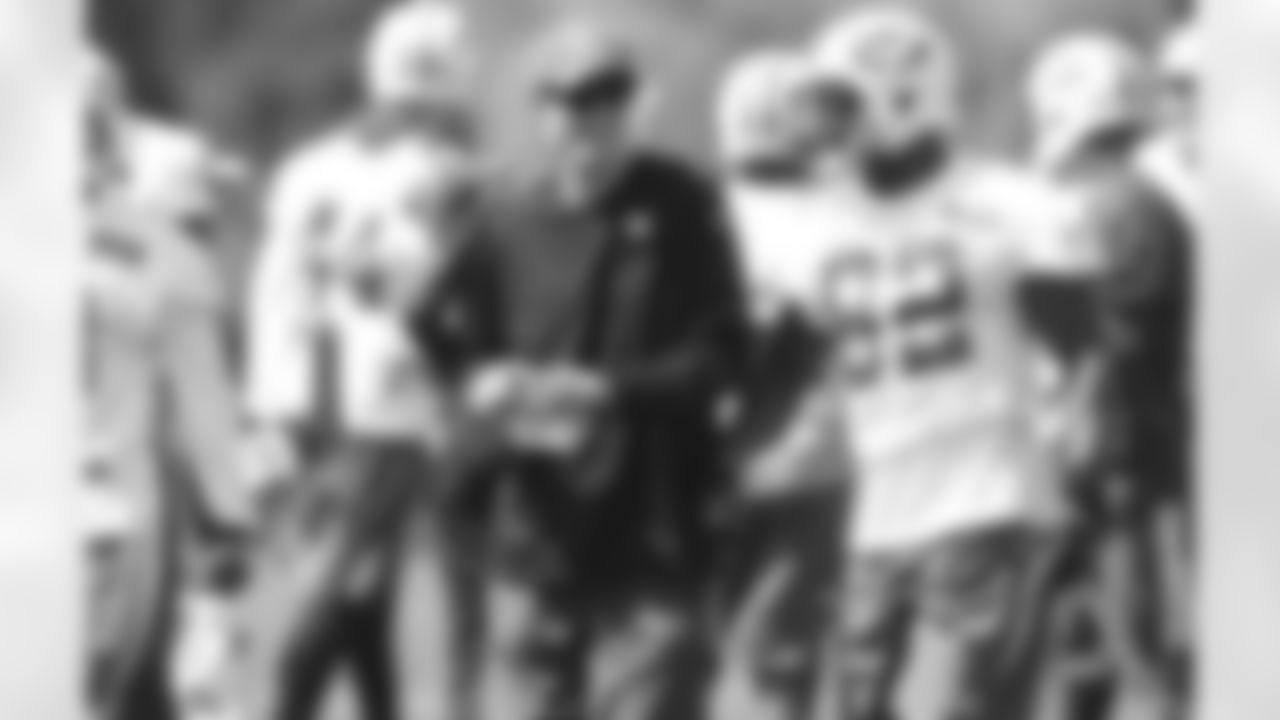 Offensive Quality Control Coach Robby Brown & WR Quincy Enunwa