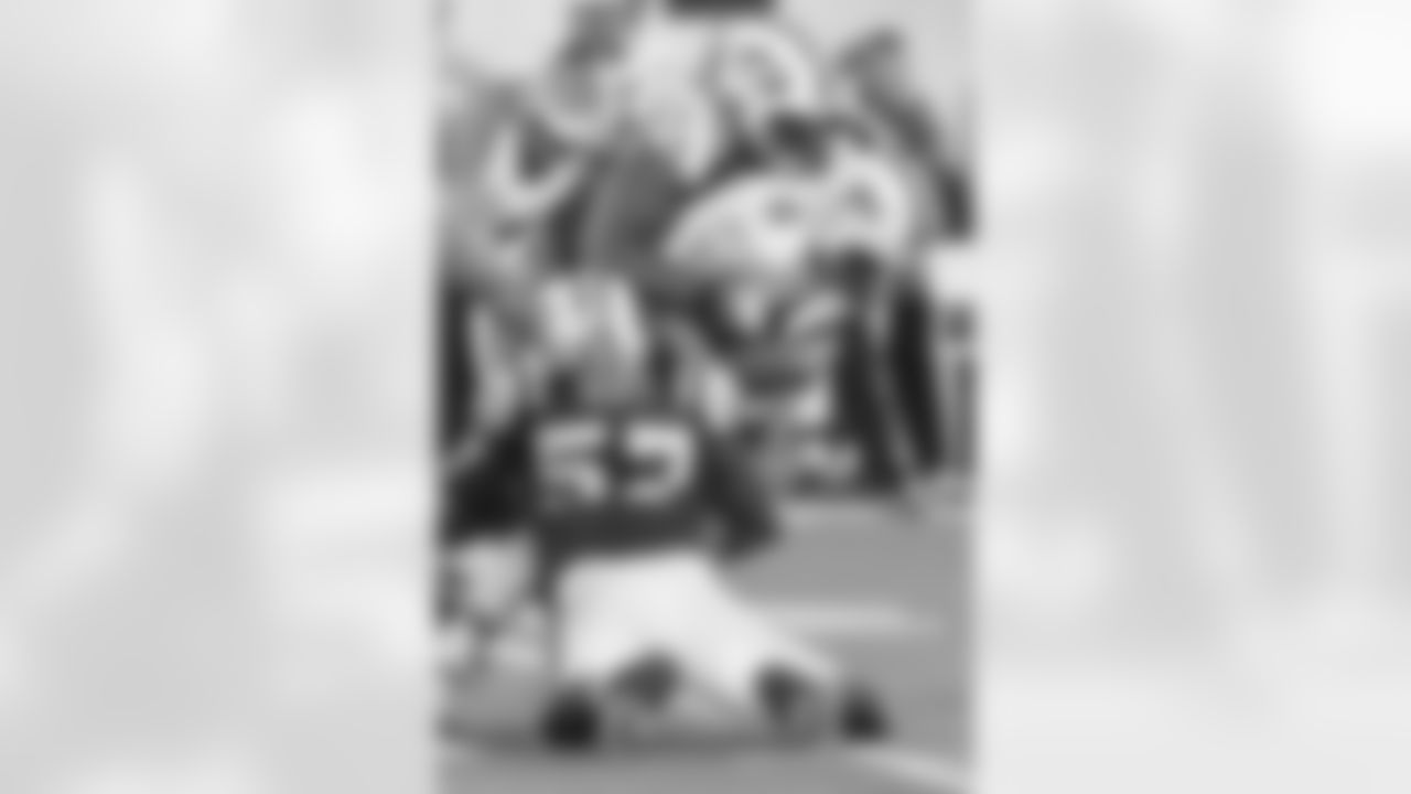 Bart Scott Photos