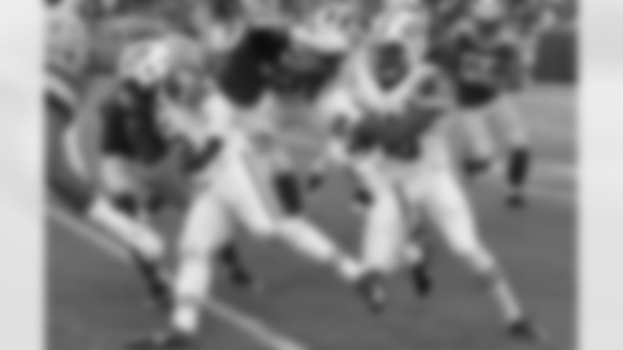 Before joining the Jets, Hakim played for the Dallas Cowboys, St. Louis Rams and New Orleans Saints. He also had a stop with the Las Vegas Locomotives of the United Football League.