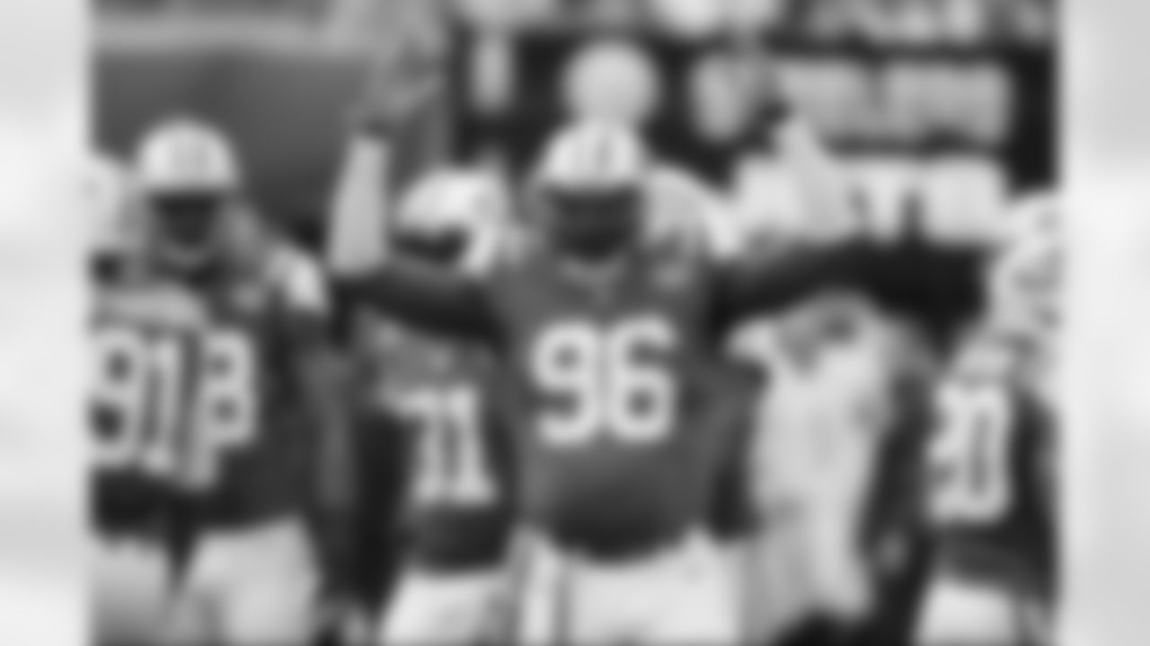 DE Muhammad Wilkerson gave Jets Nation plenty of reasons to get on their feet last year with 6.5 sacks last season in front of the home crowd.