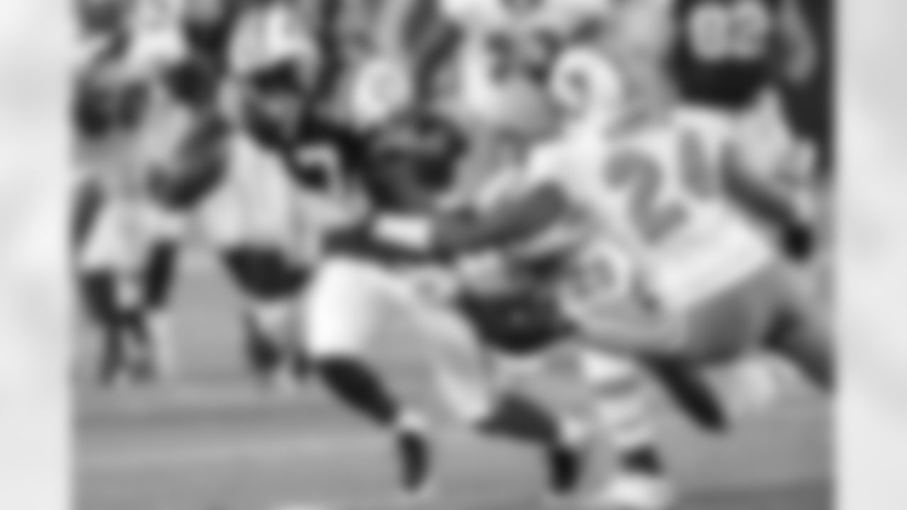 2011 Regular Season Week 6 Jets vs. Dolphins Game Photos