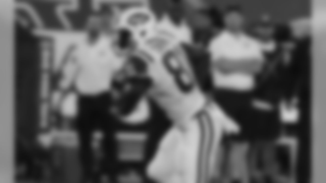 WR Quincy Enunwa