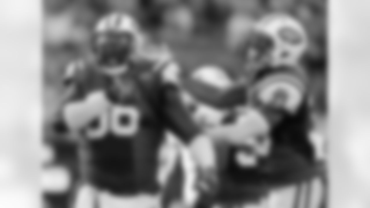 DL - Muhammad Wilkerson