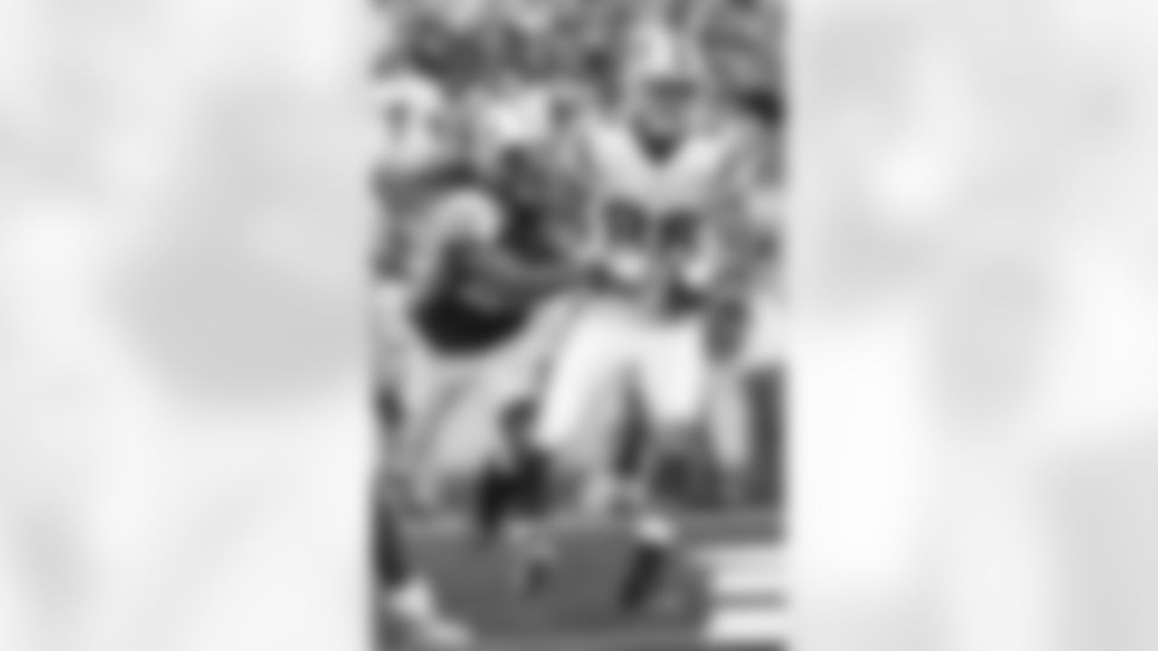 Kyle Wilson Photos