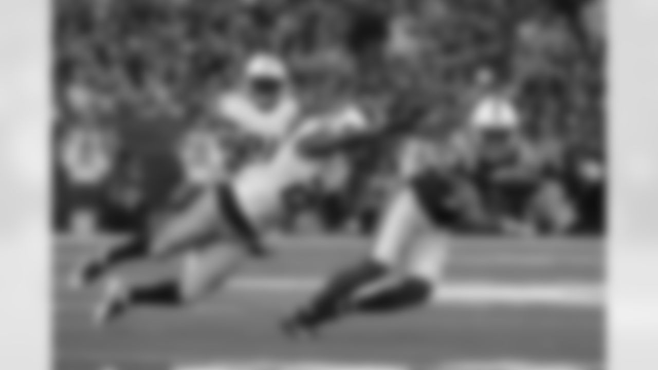 WR Donte Moncrief
