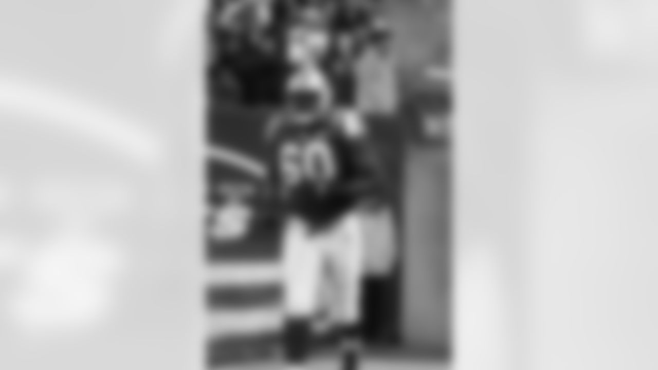 D'Brickashaw Ferguson Photos