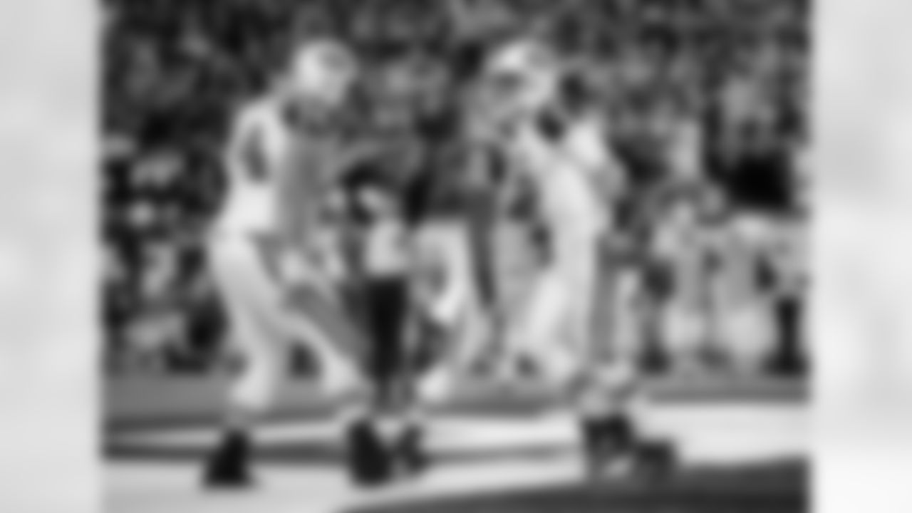 2011 Regular Season Week 10 Jets vs Patriots Game Photos