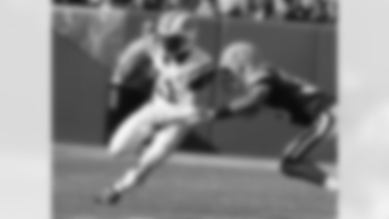 In high school, Kerley was a track athlete, specializing in the triple jump event. He was also recruited to play baseball by Stanford and the University of Texas.