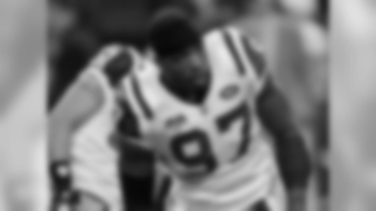 2009 Week 16 Jets at Colts Photos