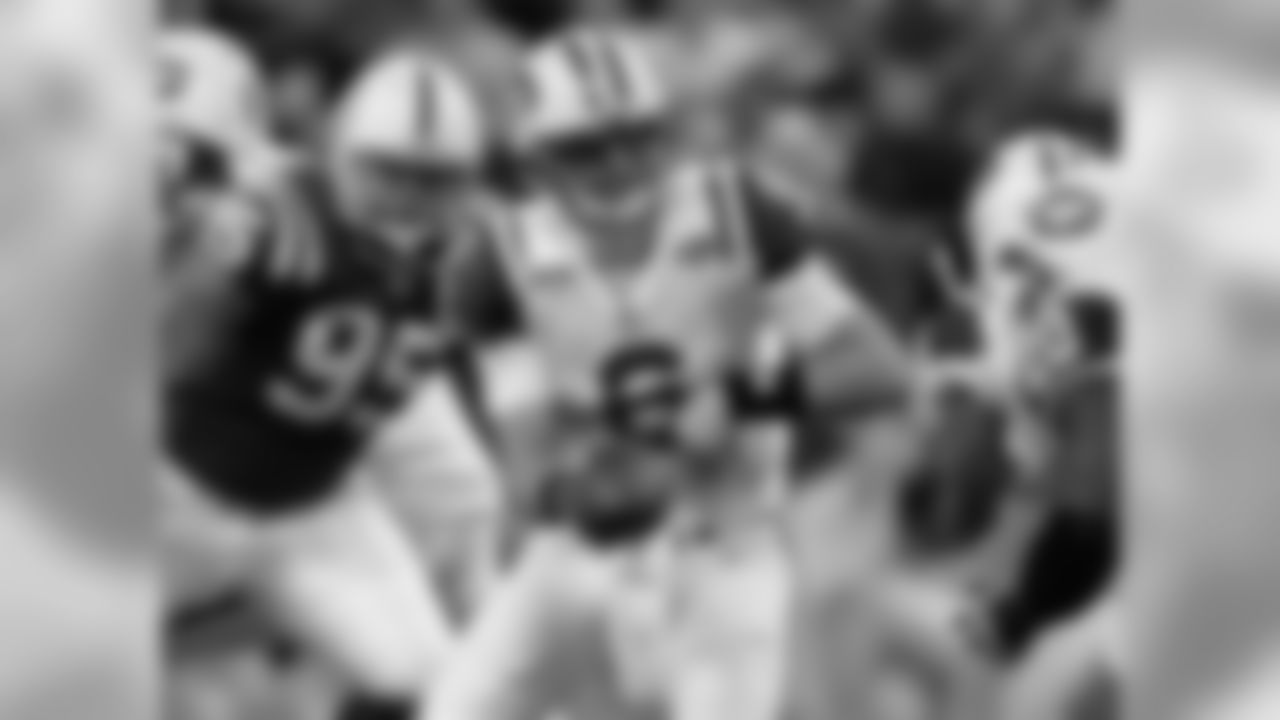 2009 Week 16 Jets at Colts Photos
