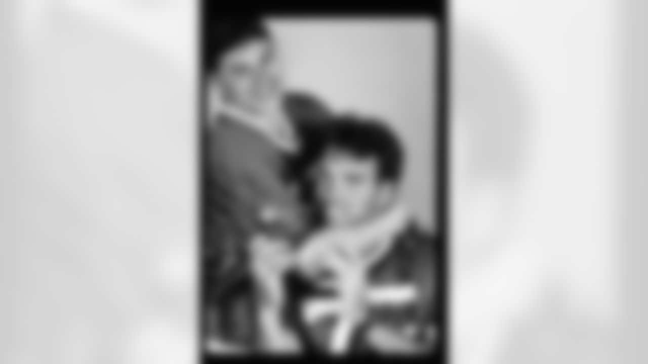 Wayne Chrebet Photos