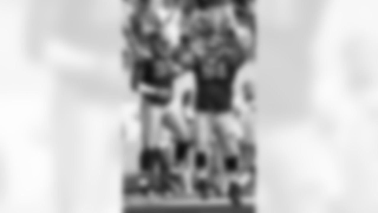 Sione Pouha Photos