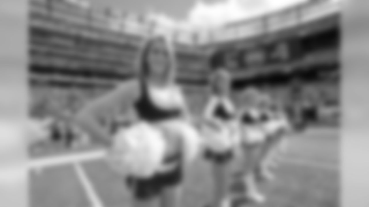 New York Jets Flight Crew: Jets vs Jaguars