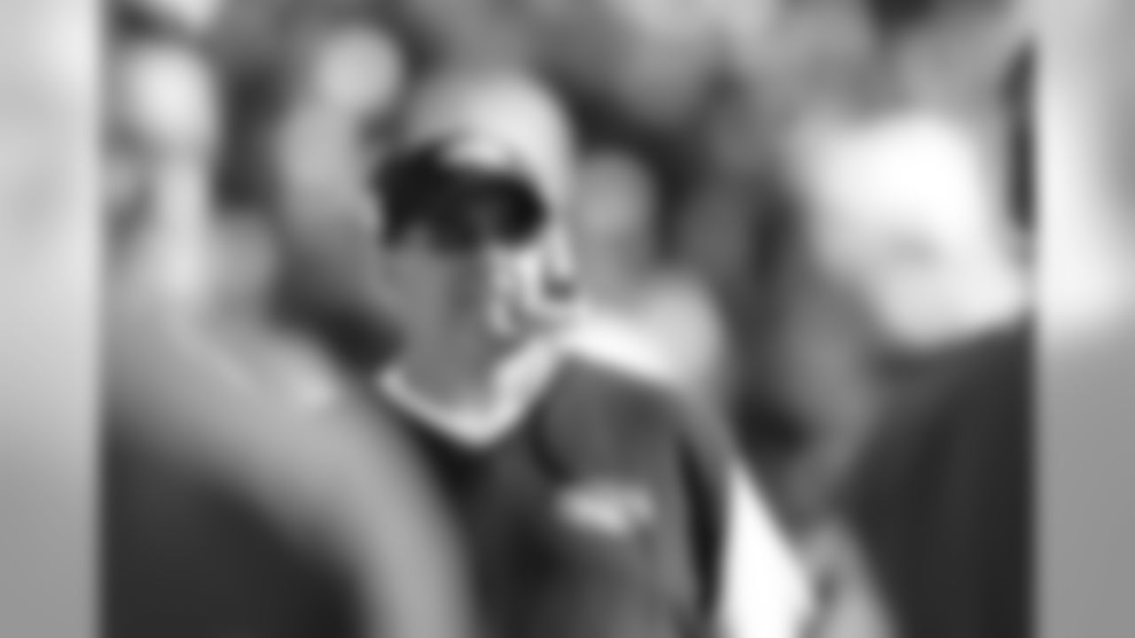 2011 Regular Season Week 9 Jets at Bills Game Photos