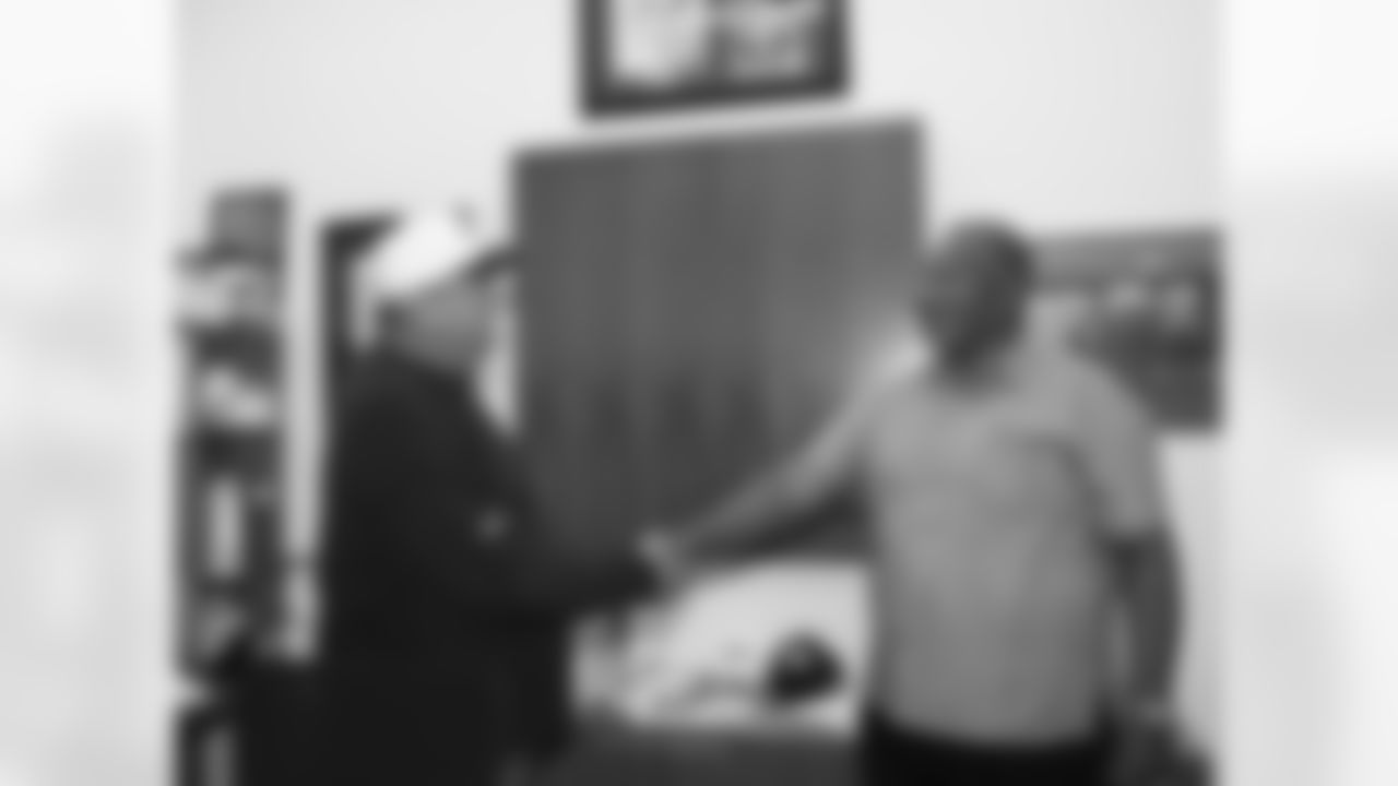 Winston Hill Photos