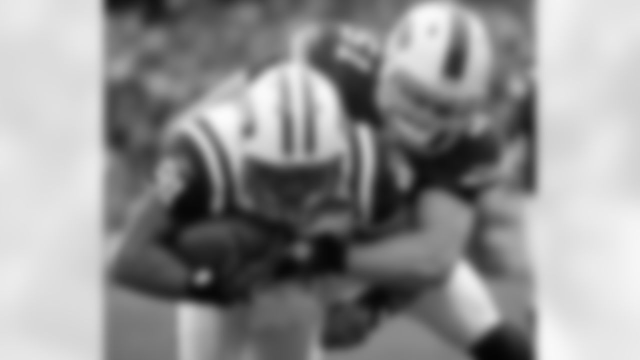 2010 Week 4 Jets at Bills Game Photos