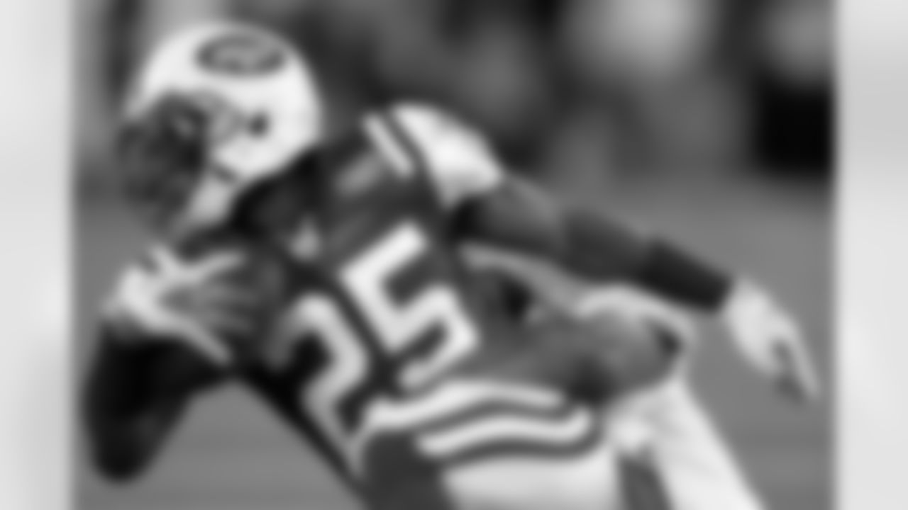 2011 Regular Season Week 6 Jets vs. Dolphins Game Photos