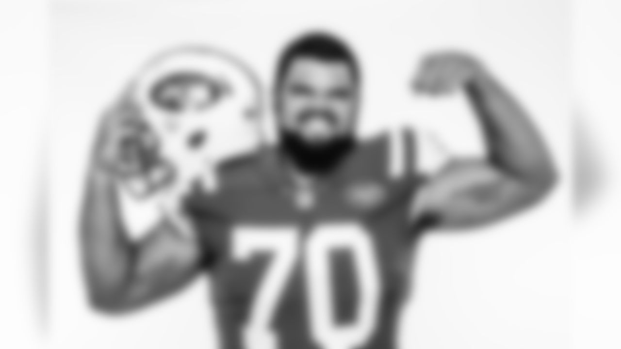 #70 Dakota Dozier (G)