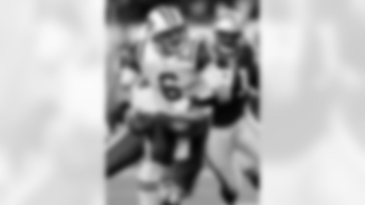 New York Jets at New England Patriots Divisional Playoff Game