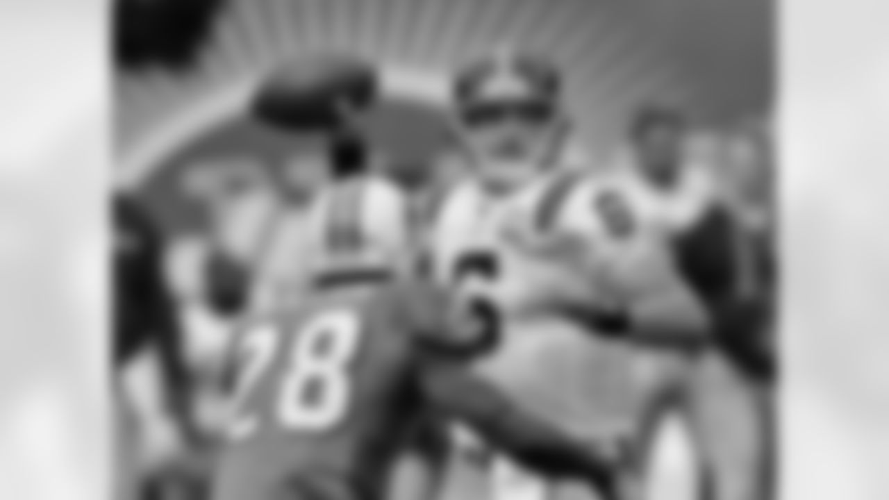 2009 Week 8 - Jets vs Miami Photos