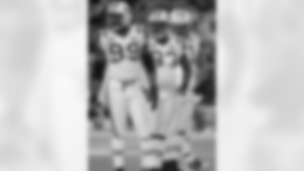 2009 Week 11 Jets at Patriots Photos