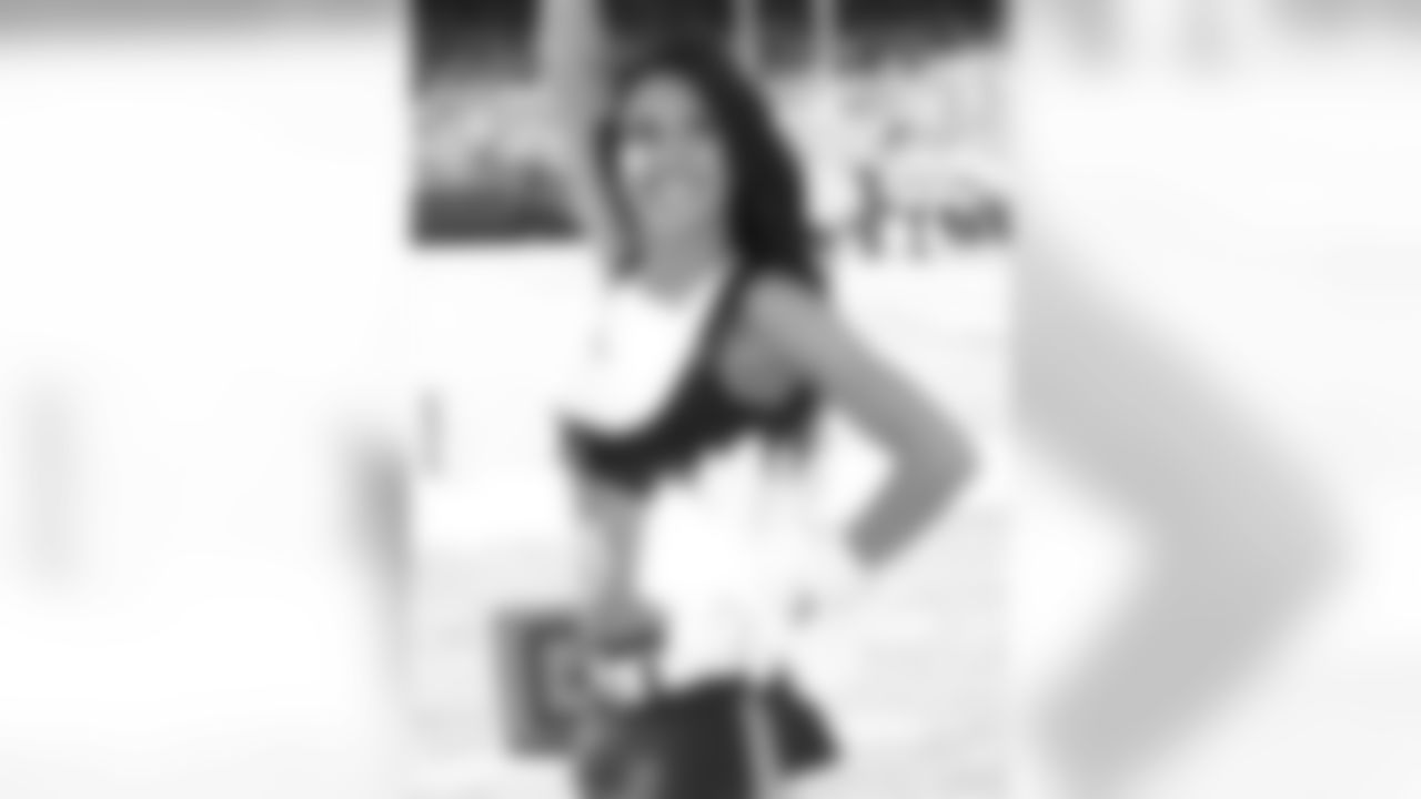 Michele R. 2009 Flight Crew Member Photos