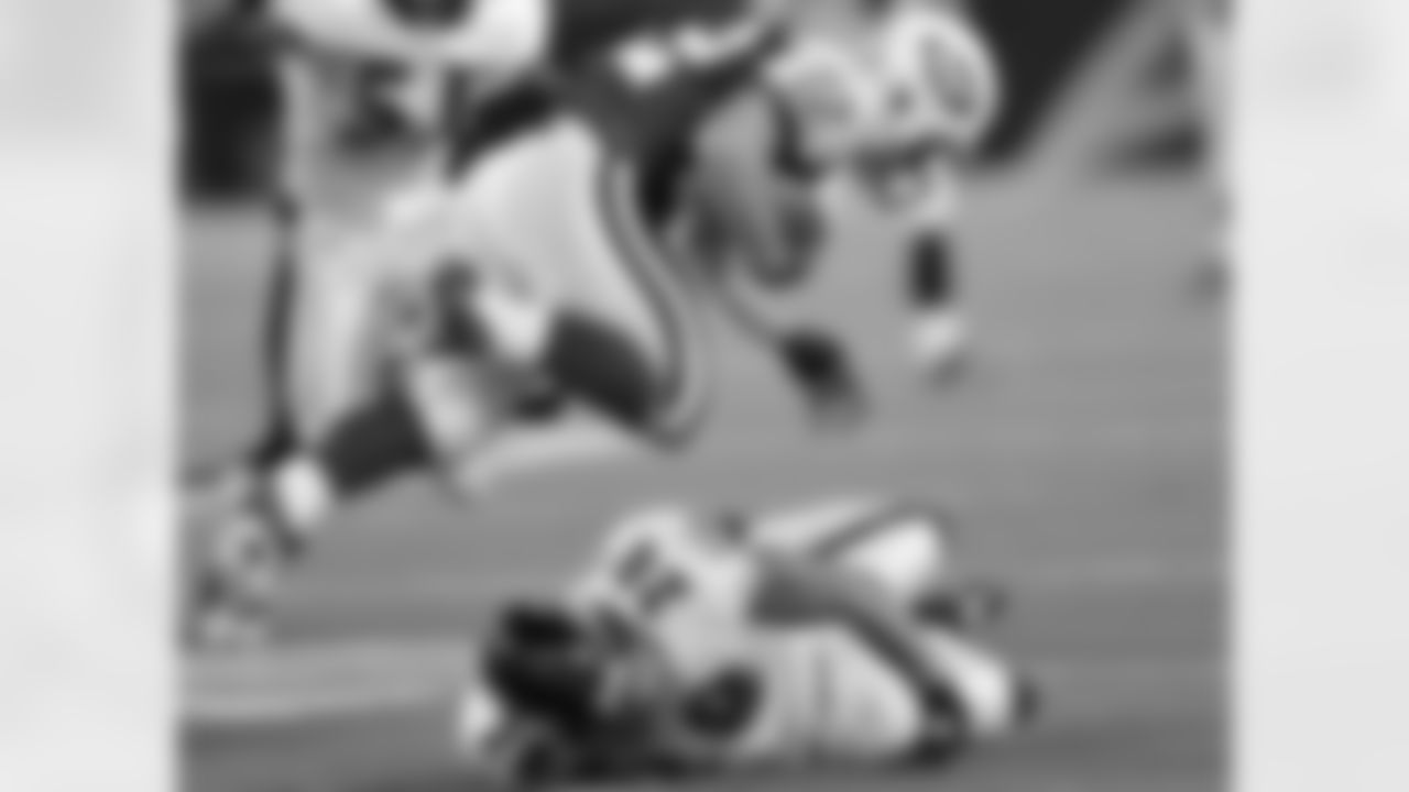 Danny Woodhead Photos