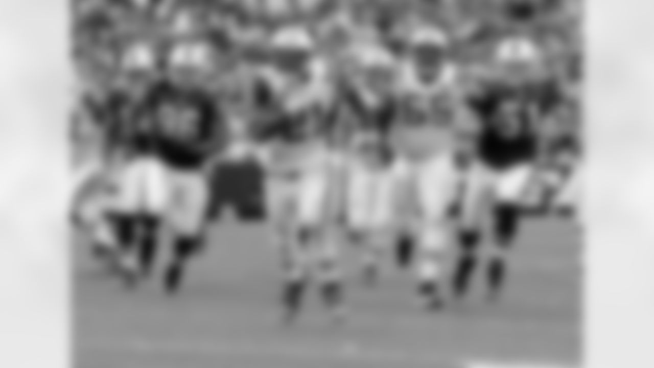 2010 Week 4 Jets at Bills Game Photos