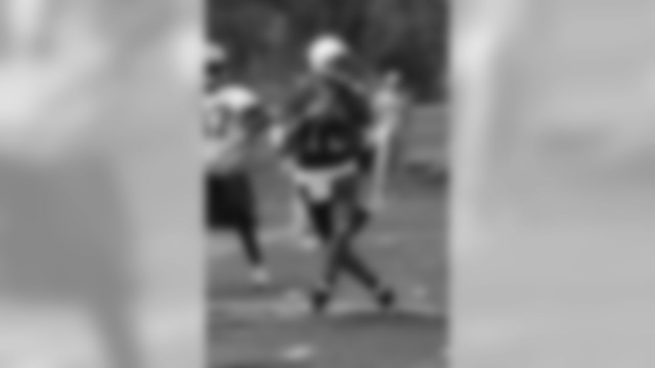 QB Erik Ainge Photos