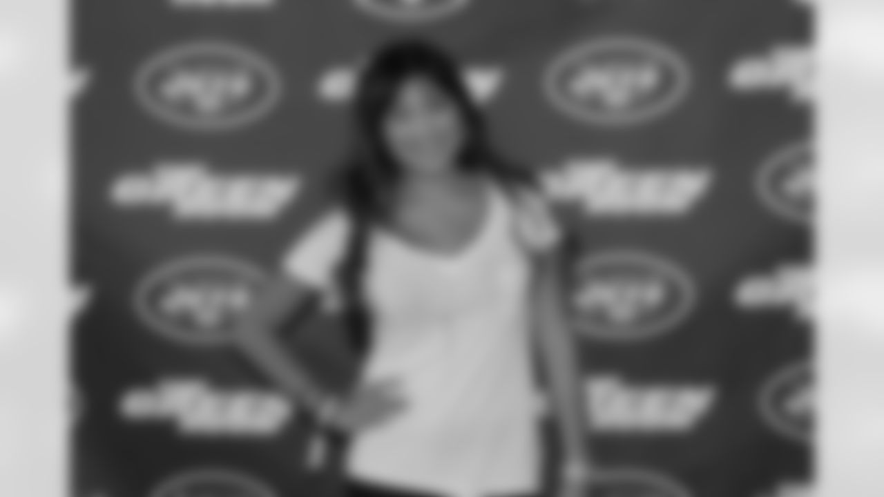 Jenna Ushkowitz stops by The Green Room after singing the National Anthem at the home opener.