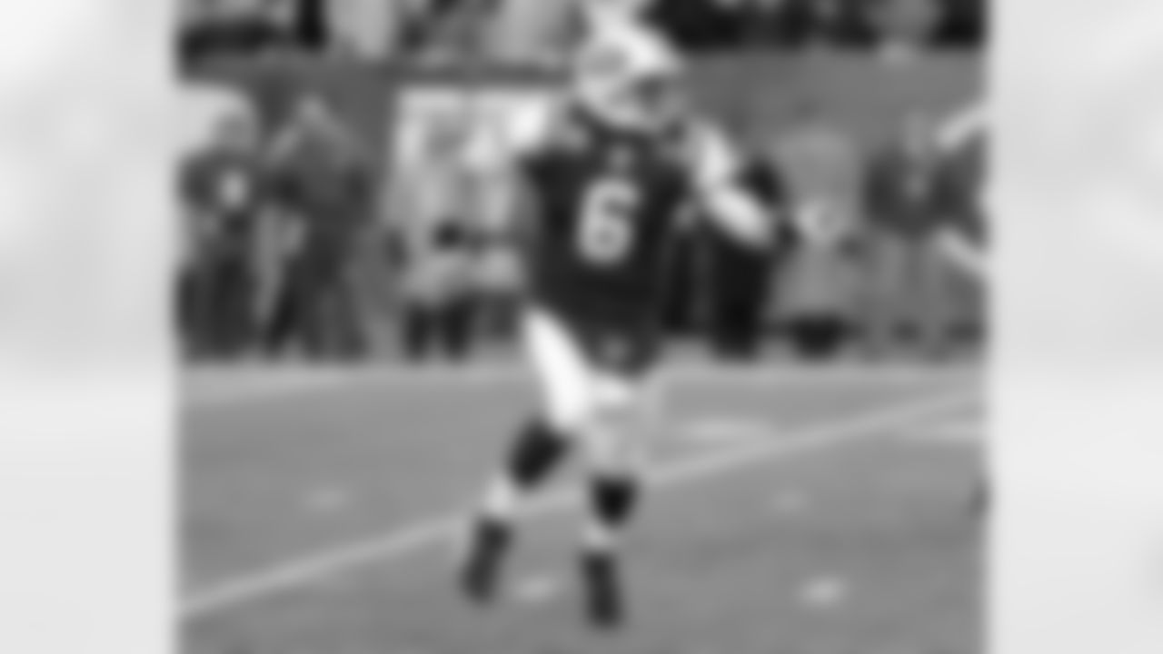 Mark Sanchez Photos