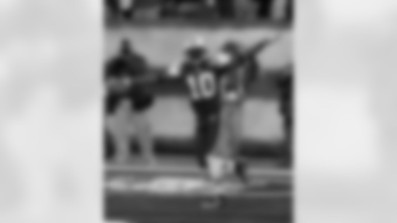 Santonio Holmes Photos