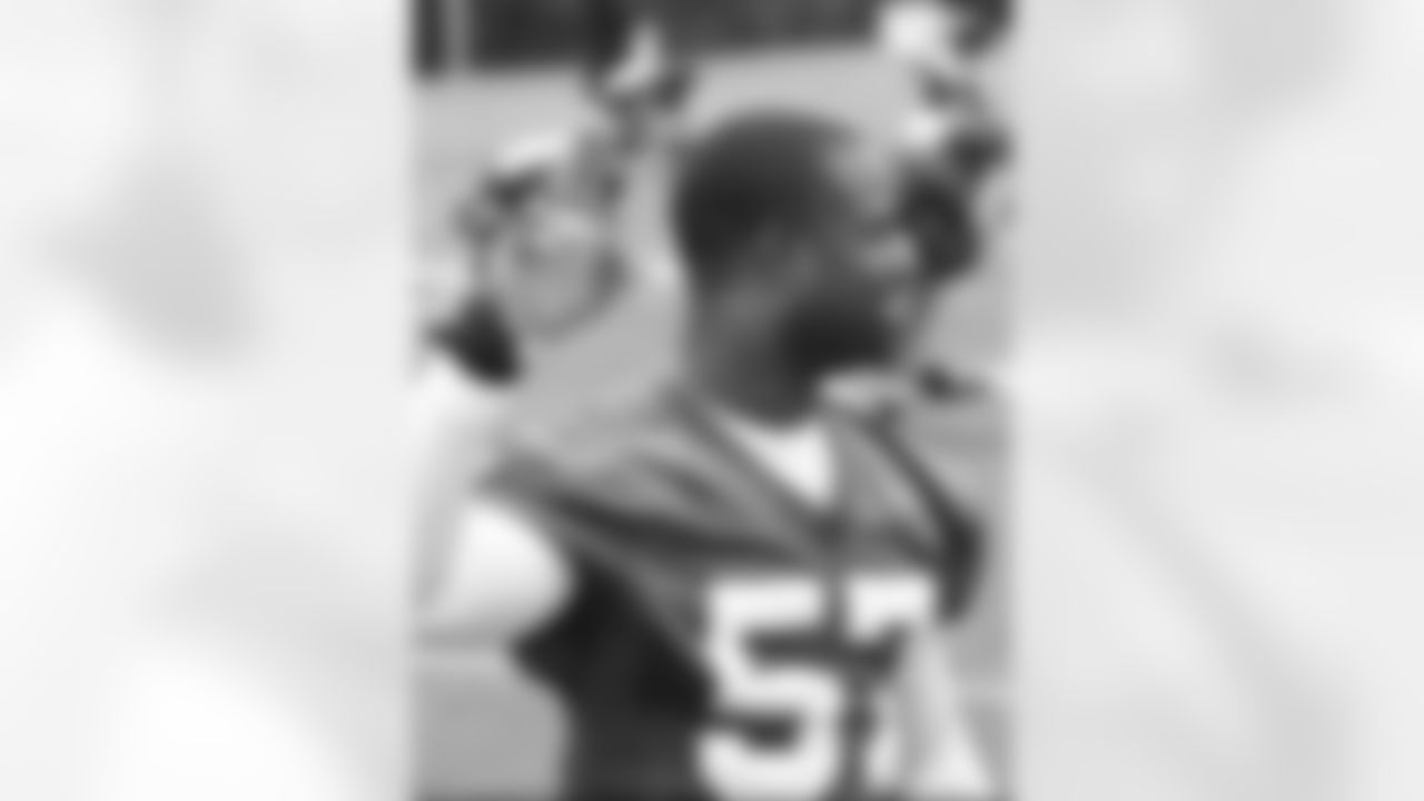 LB #57 Bart Scott