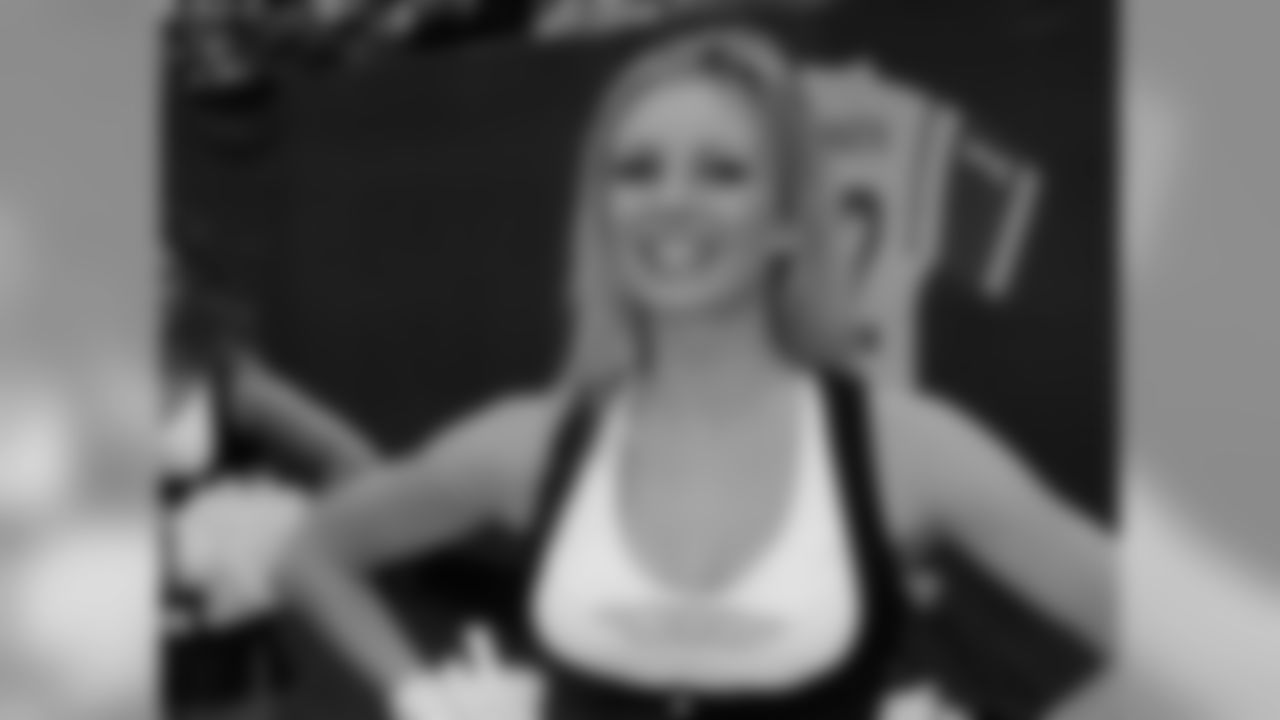 Jacqueline 2009 Flight Crew Member Photos
