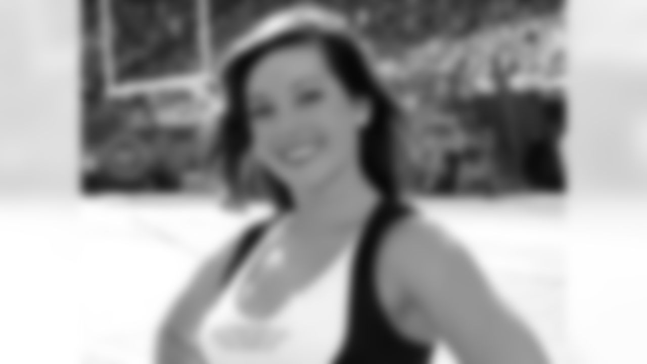 Michelle L. 2009 Flight Crew Member Photos