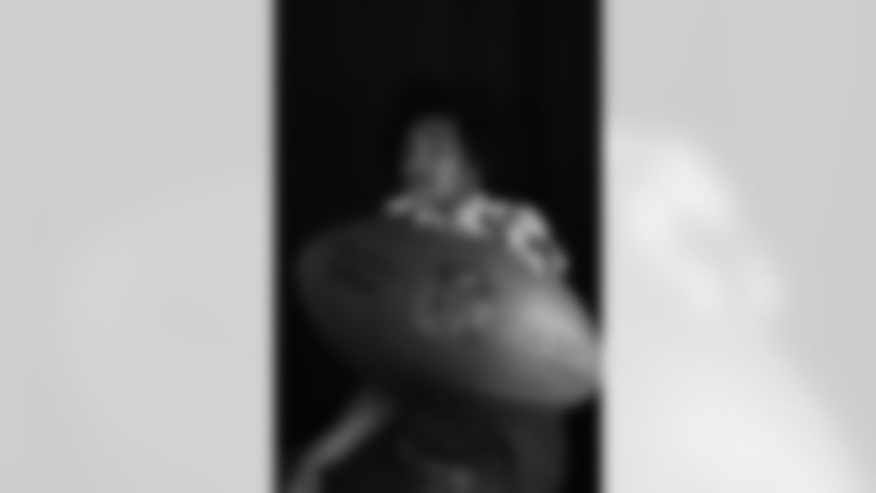 DE - Leonard Williams