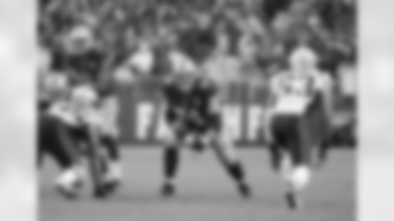 LT Joe Staley