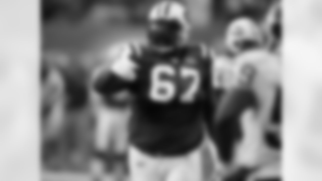 Damien Woody Photos