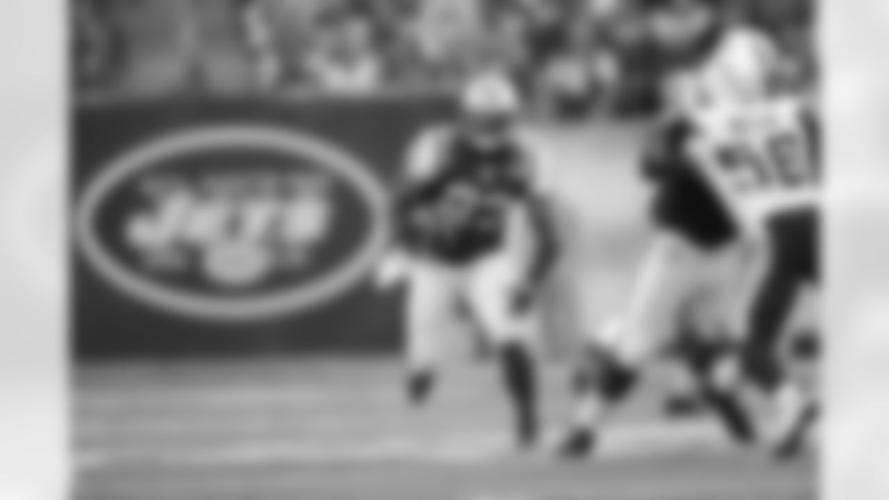 2011 Regular Season Week 7 Jets vs. Chargers Game Photos