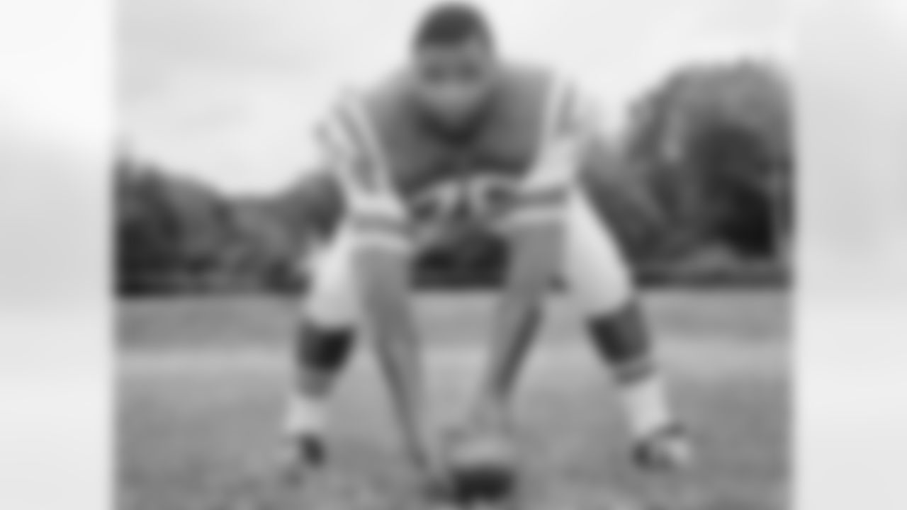 Winston Hill Photos