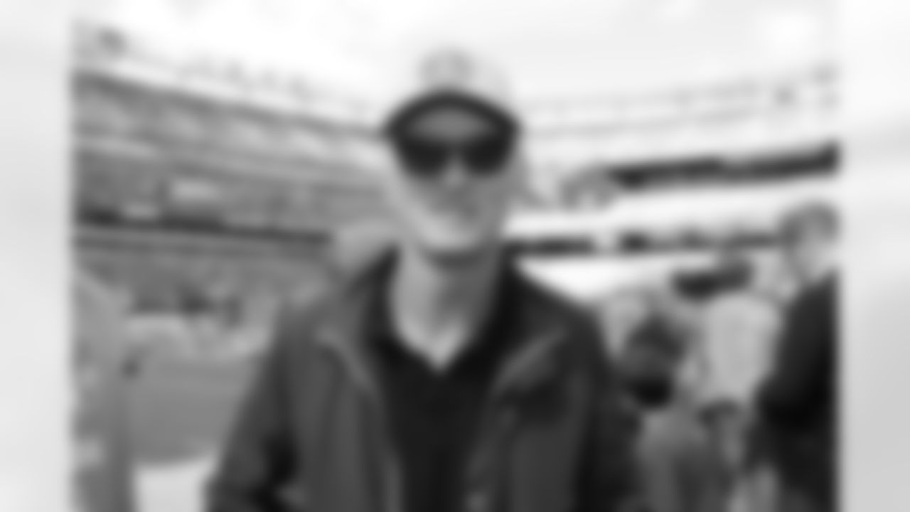 Mad Men star John Slattery on the sidelines watching the Jets warm up before the Jets vs 49ers game